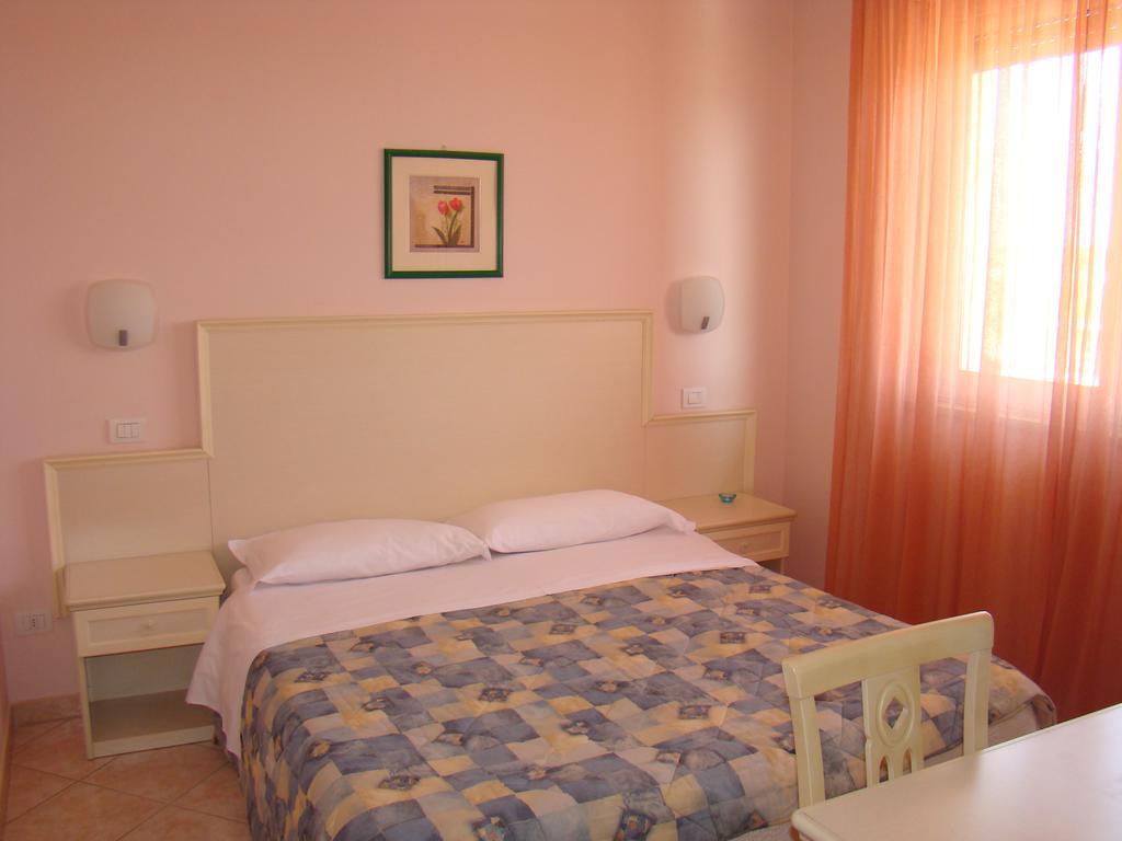 Il Casale Aparthotel Мартинсикуро Екстериор снимка