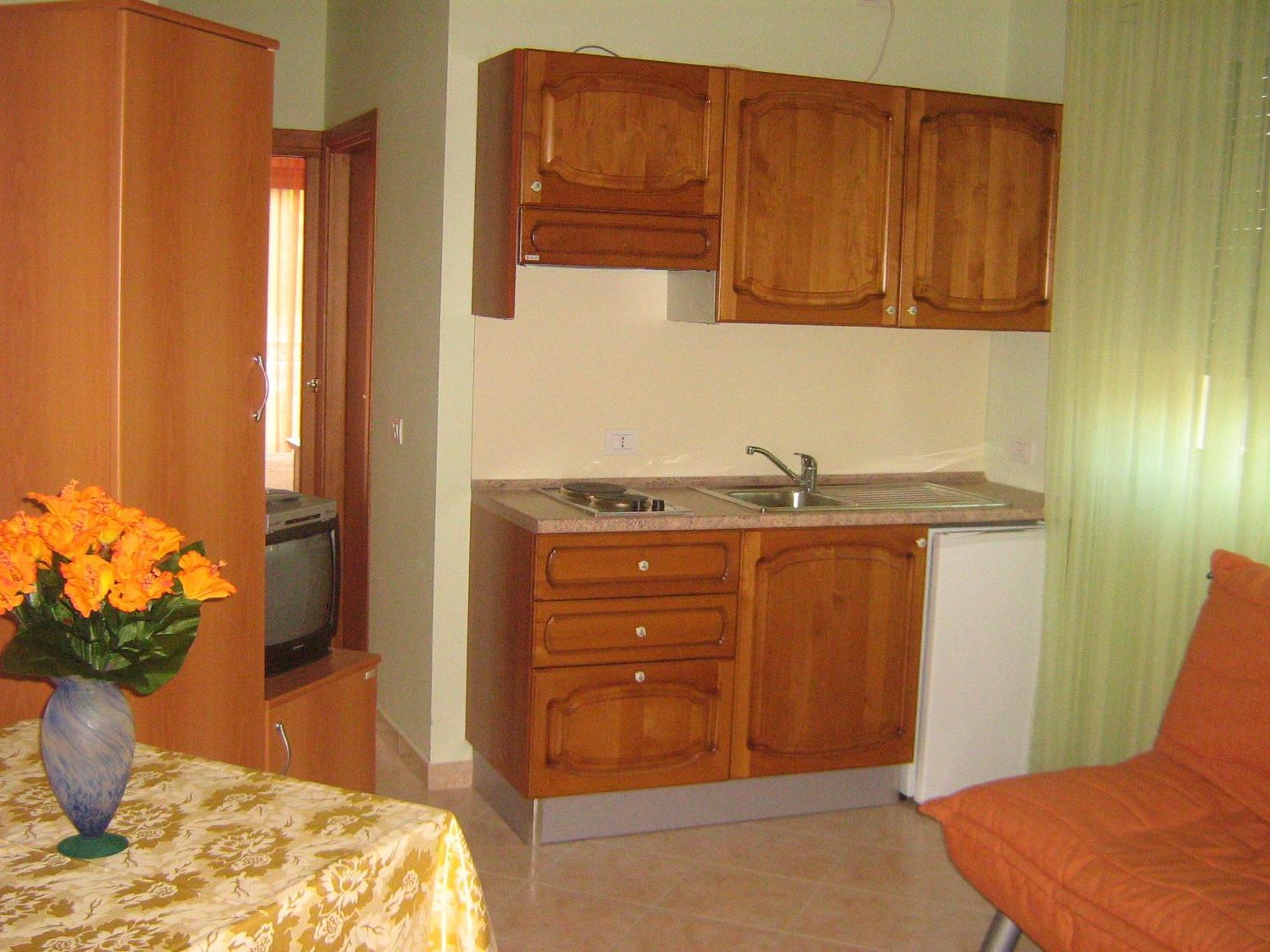 Il Casale Aparthotel Мартинсикуро Екстериор снимка